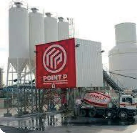 Deux modules d'essai identiques installés sur le site Point.P